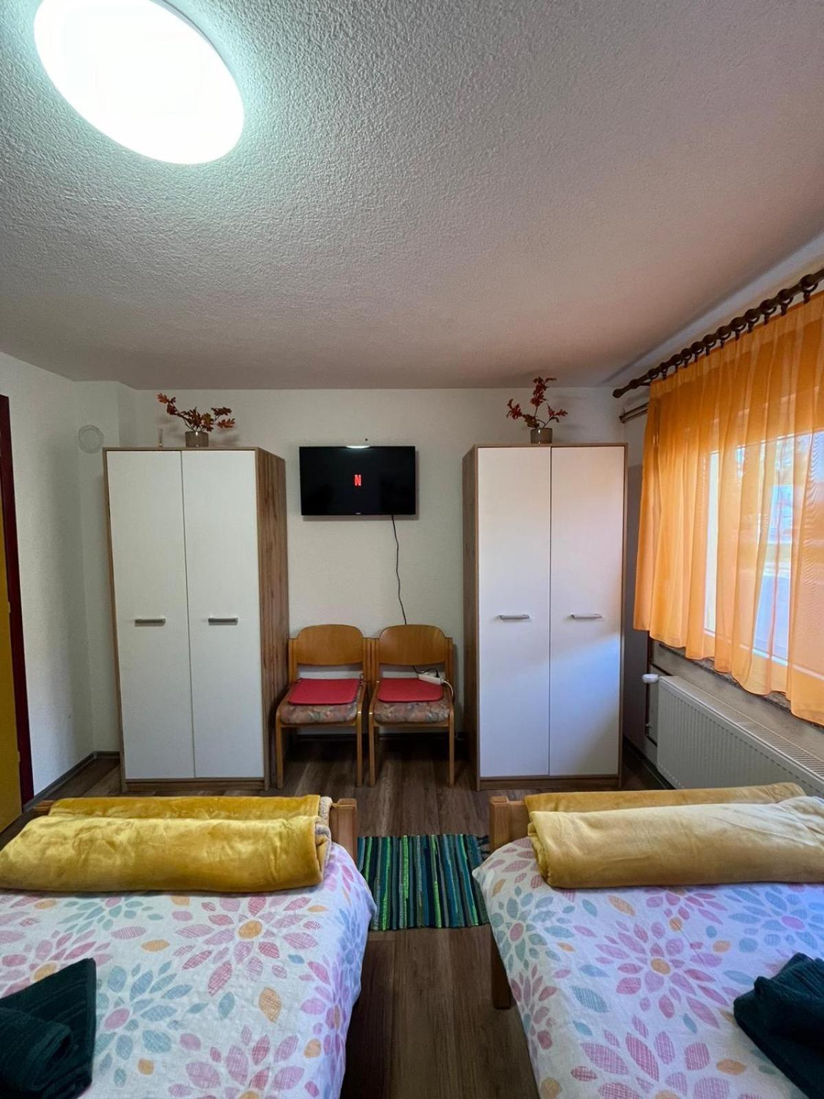 Apartman Josip Gospić Zewnętrze zdjęcie