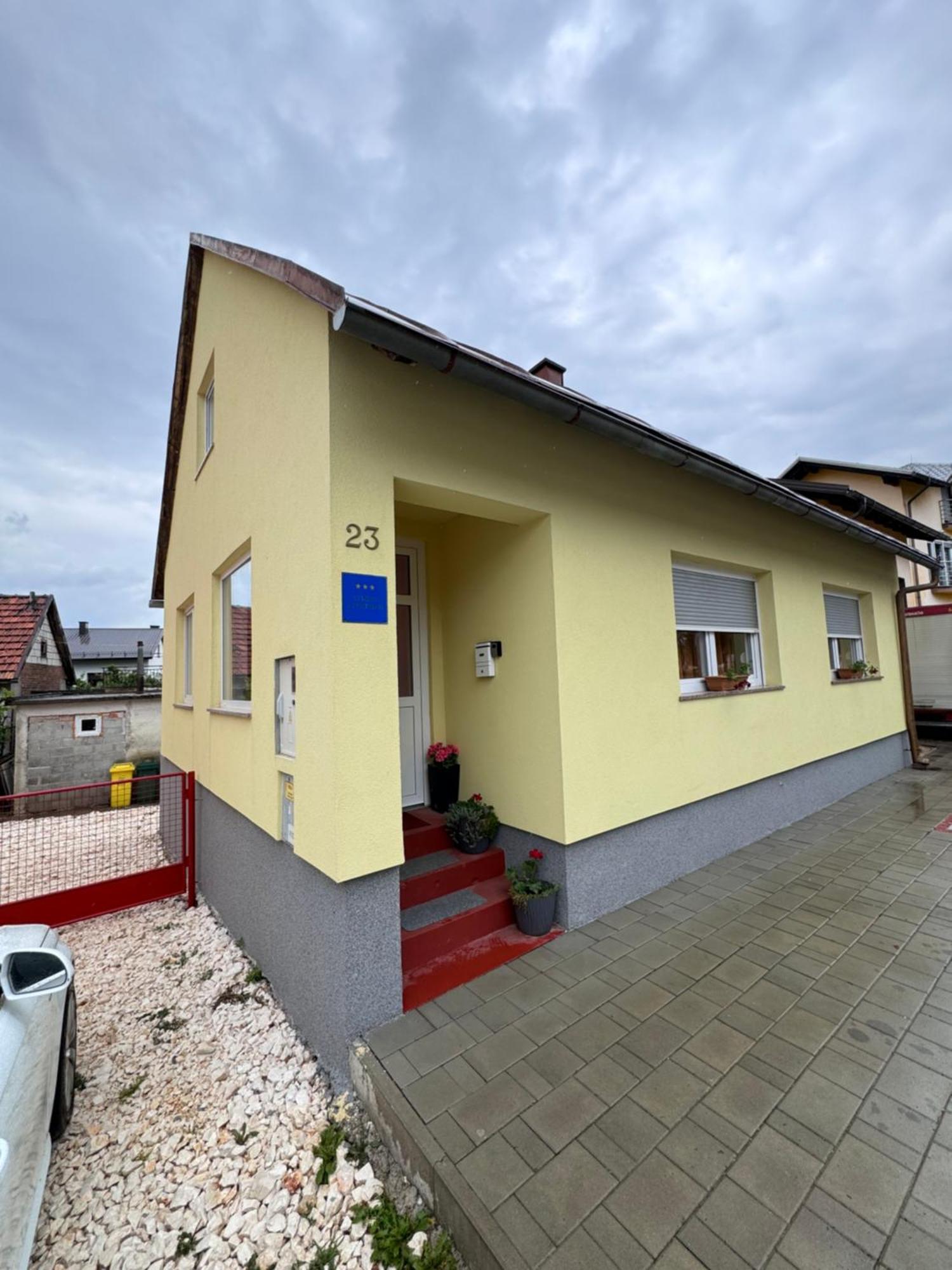 Apartman Josip Gospić Zewnętrze zdjęcie