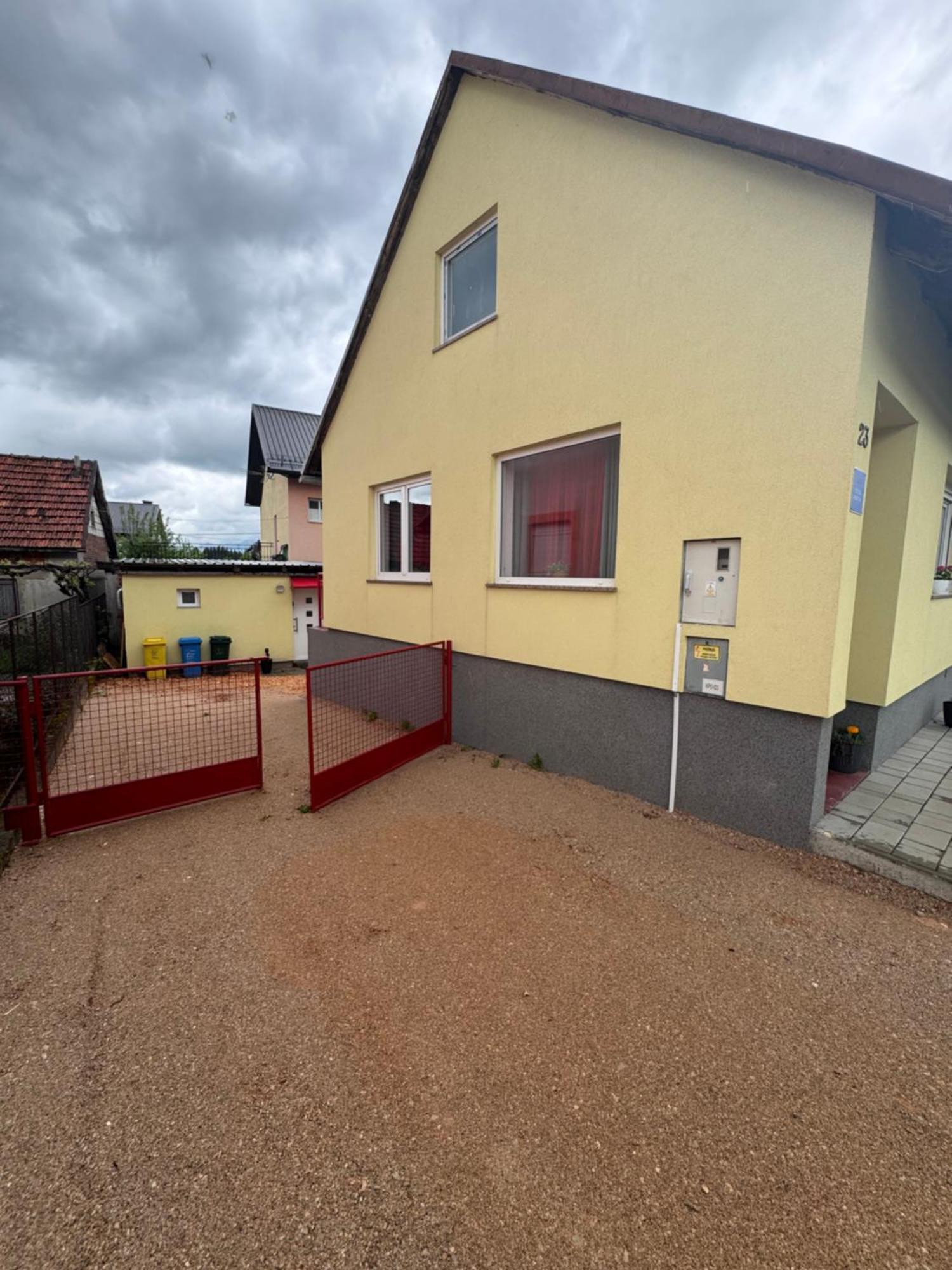 Apartman Josip Gospić Zewnętrze zdjęcie