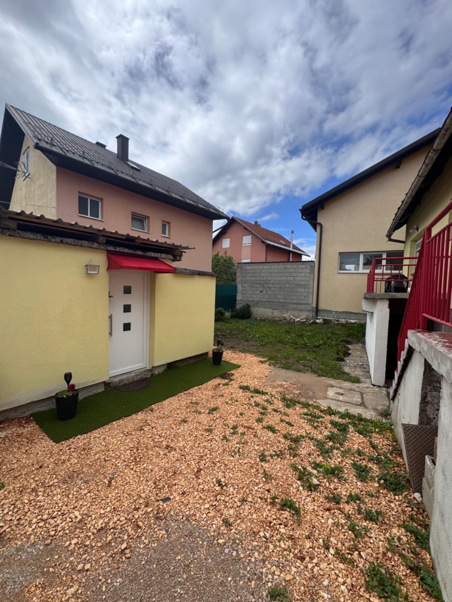 Apartman Josip Gospić Zewnętrze zdjęcie